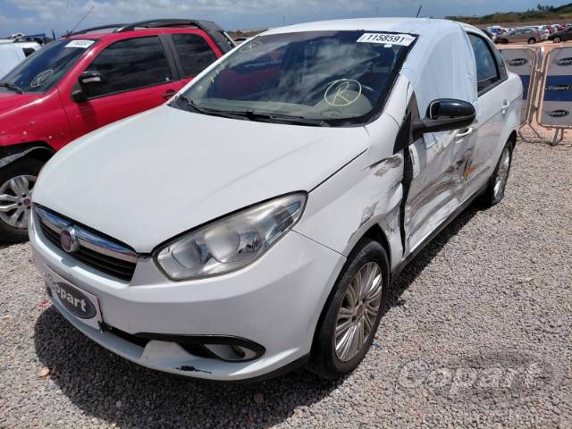 2015 FIAT GRAND SIENA 