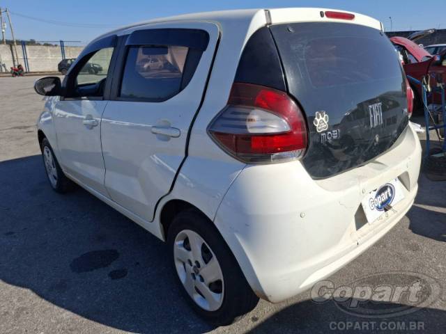 2018 FIAT MOBI 