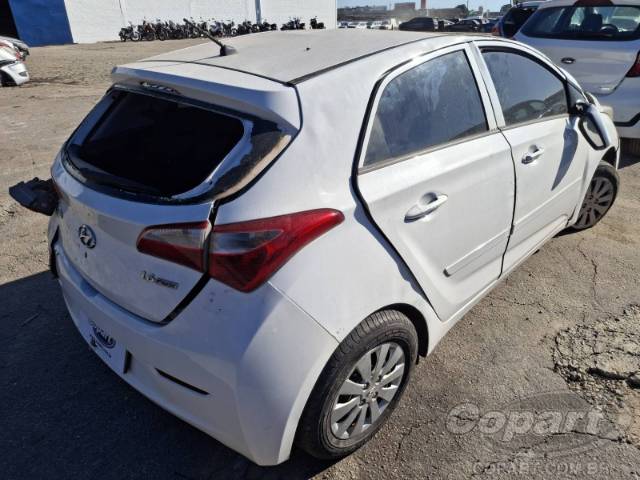 2013 HYUNDAI HB20 