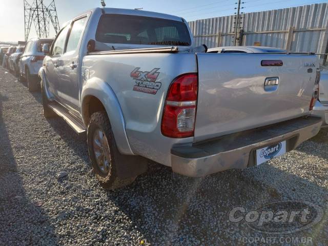 2014 TOYOTA HILUX CD 
