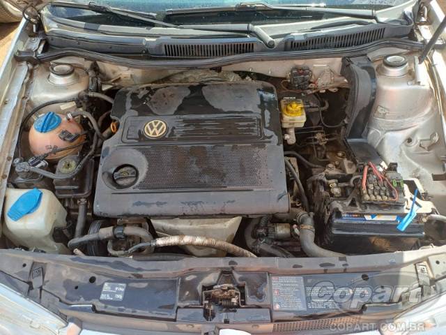 2005 VOLKSWAGEN GOLF 