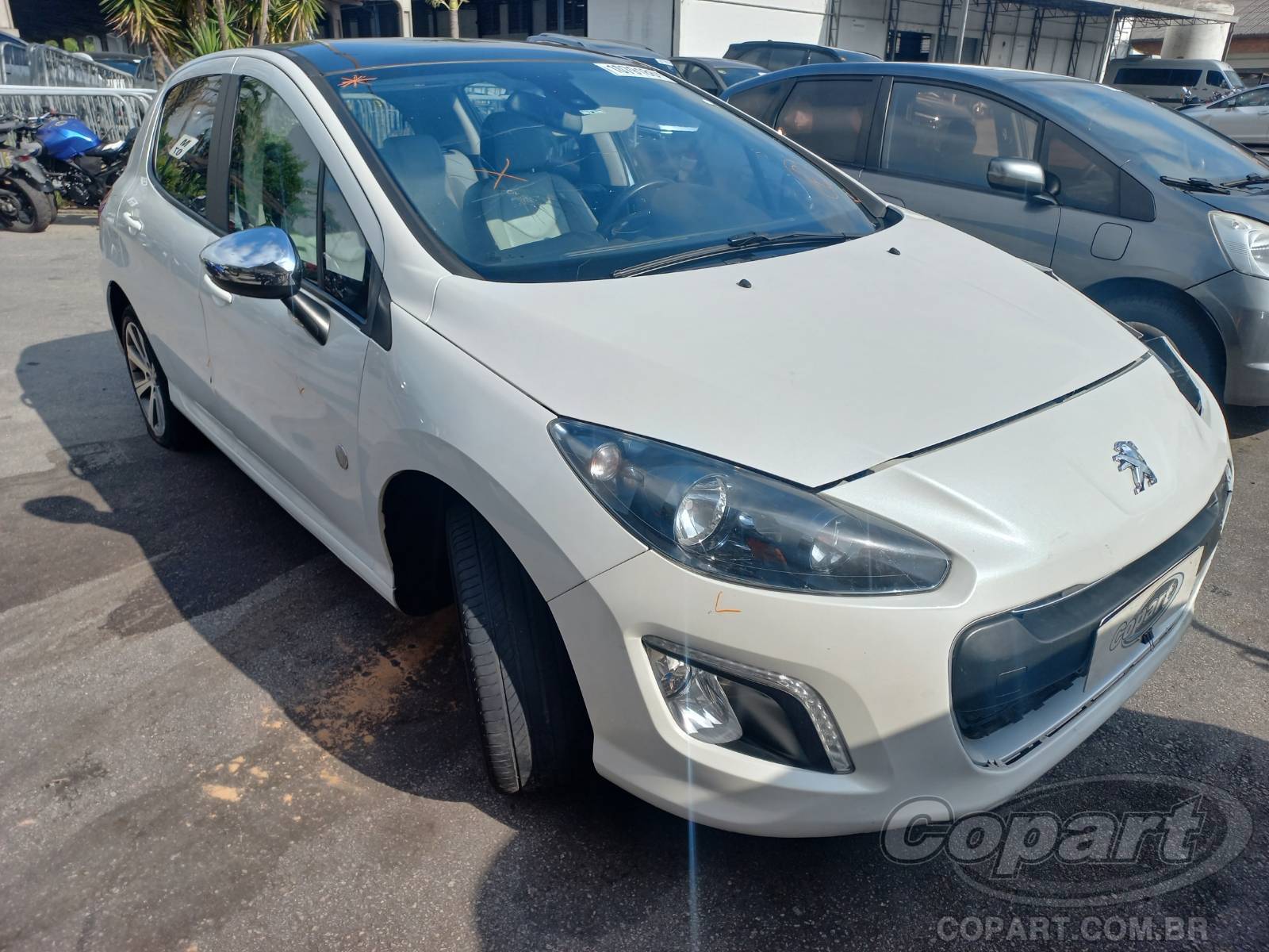 Veículo Peugeot 308 Peugeot 308 Roland Garros 1.6 16V THP Turbo 2015 2015 em leilão