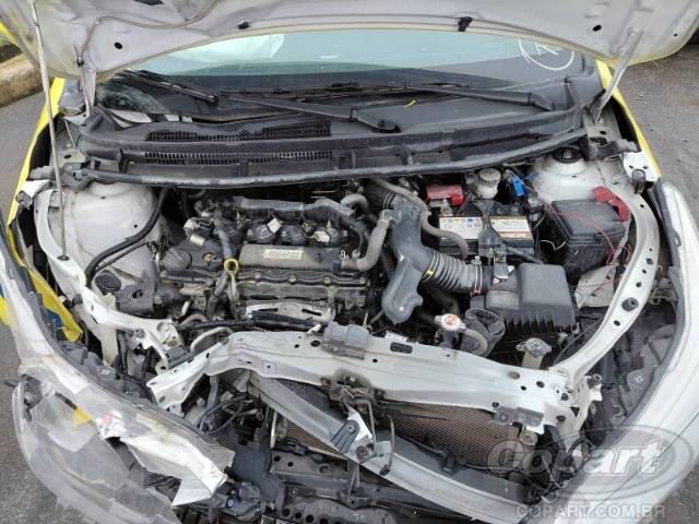 2024 TOYOTA YARIS SEDA 