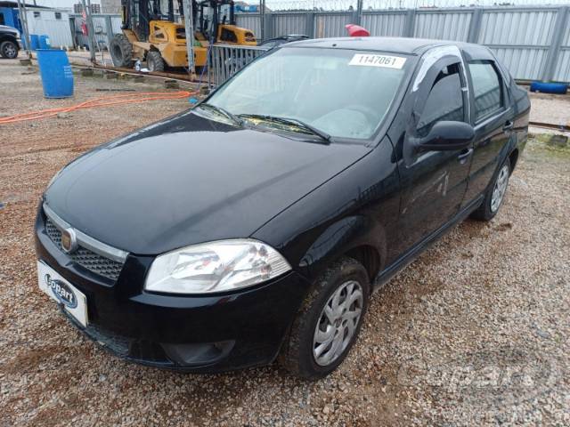 2015 FIAT SIENA 