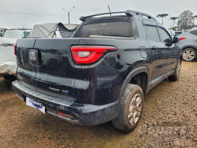 2017 FIAT TORO 