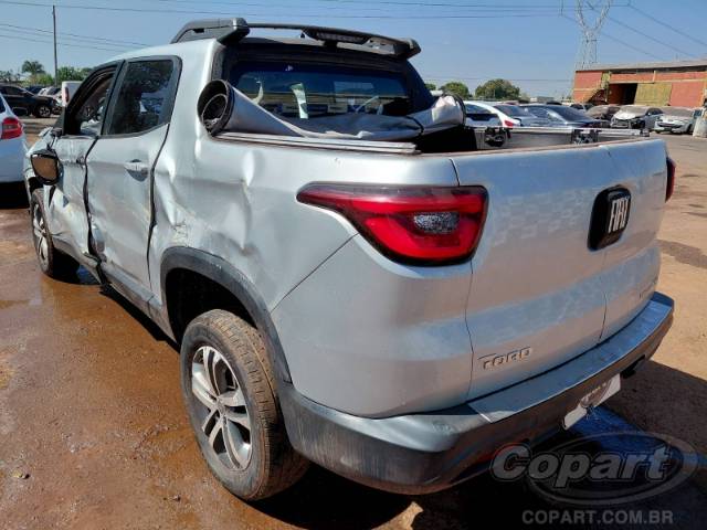 2017 FIAT TORO 