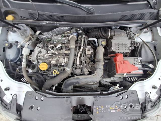 2026 RENAULT DUSTER 