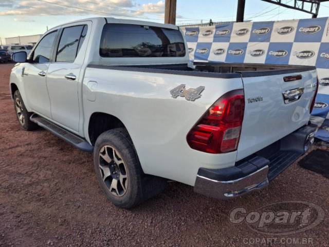 2022 TOYOTA HILUX CD 