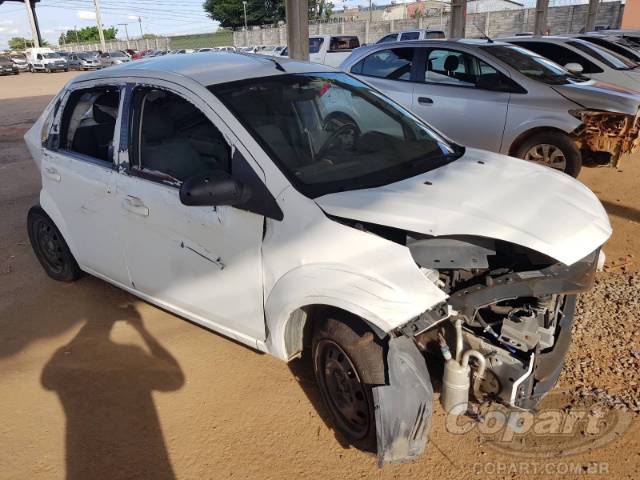 2014 FORD FIESTA SEDAN 