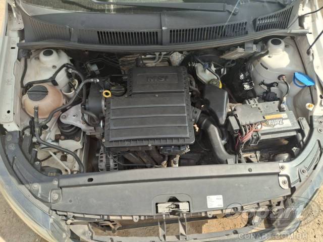 2015 VOLKSWAGEN FOX 