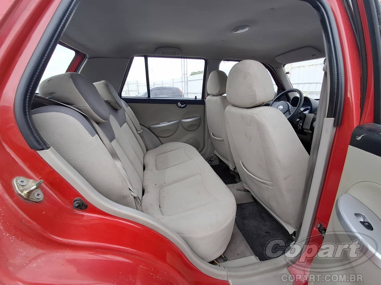Foto 6 de 10: 2010 LIFAN 320