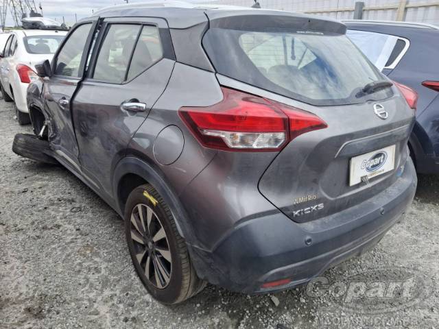 2018 NISSAN KICKS 