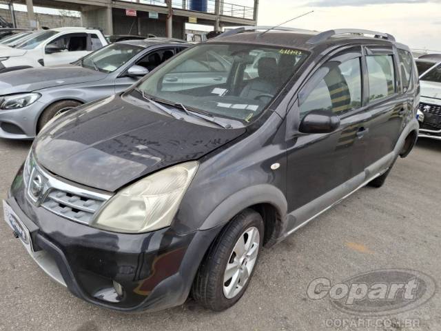 2013 NISSAN LIVINA 