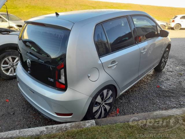 2018 VOLKSWAGEN UP 