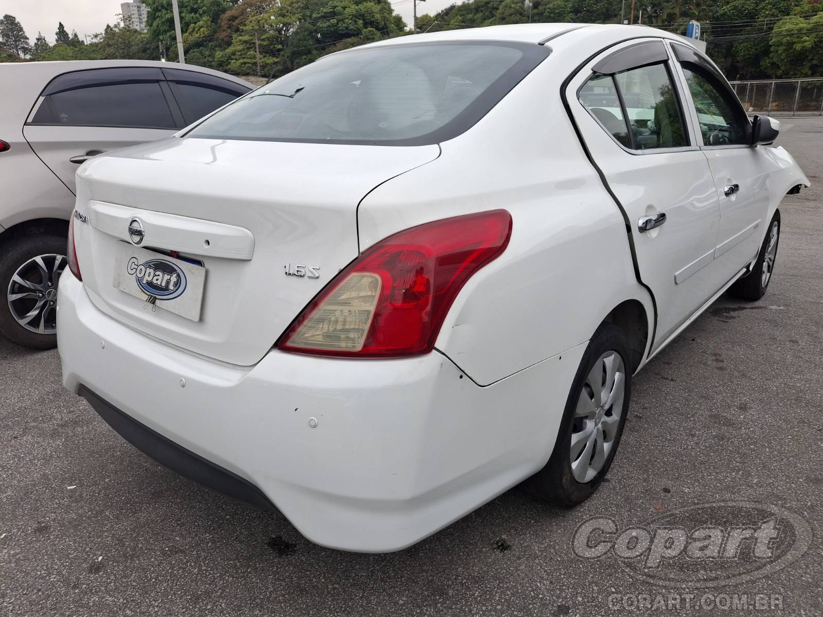 2019 NISSAN VERSA — foto 4 de 10
