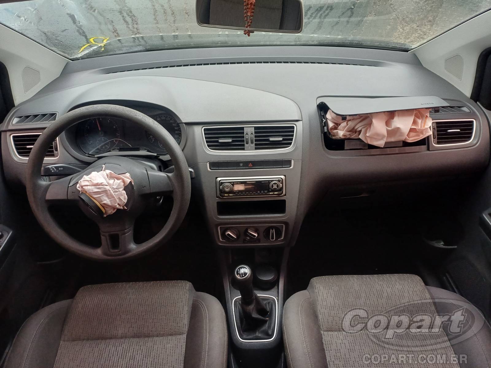Foto 9 de 11: 2014 VOLKSWAGEN FOX