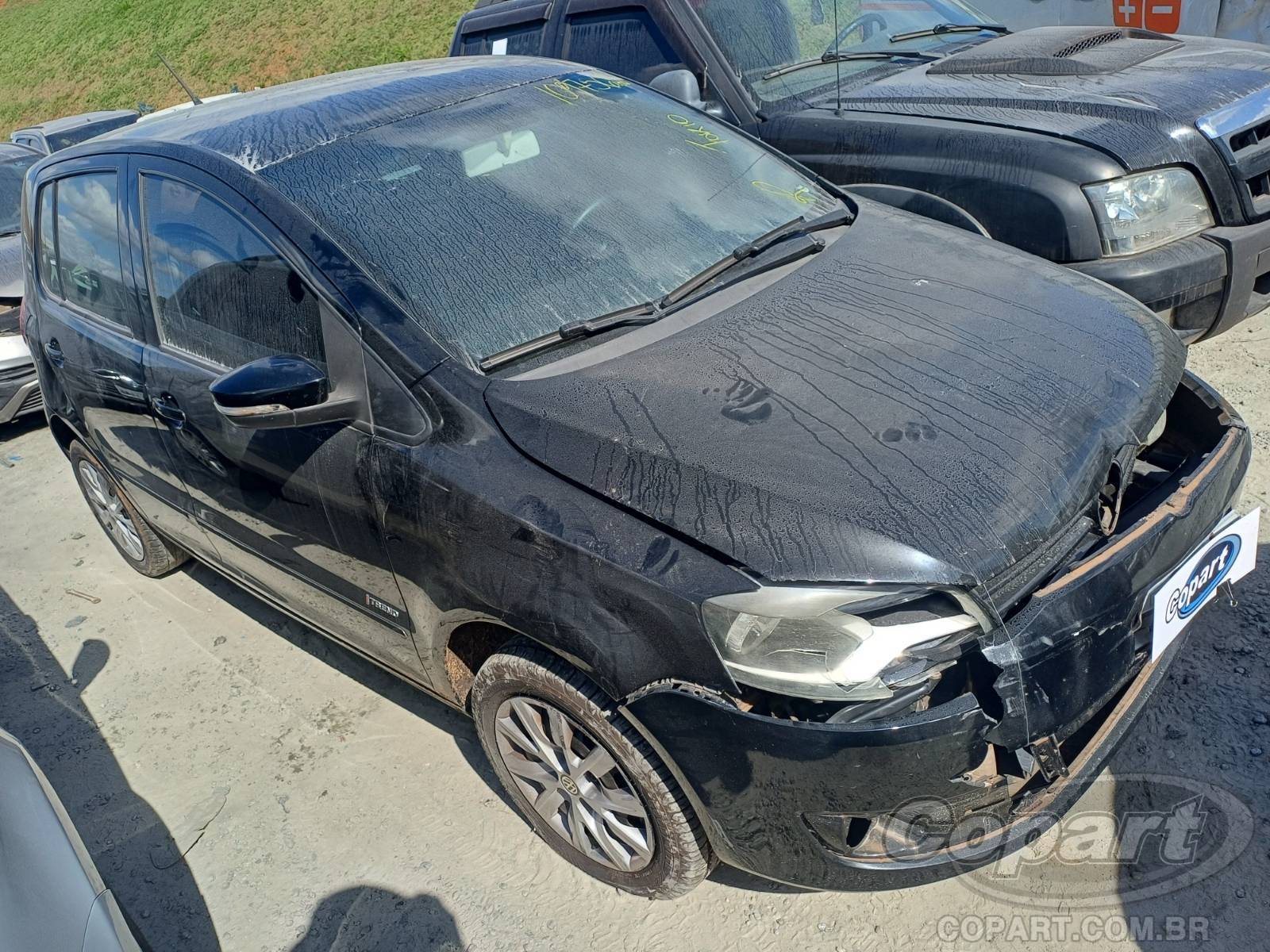 Veículo VW - VolksWagen Fox Volkswagen Fox 1.0 Total Flex 2013 em leilão