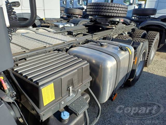 2025 MERCEDES-BENZ Arocs 