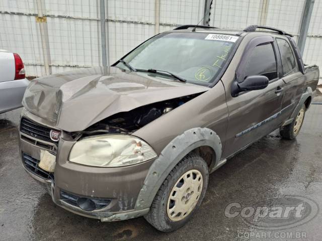 2011 FIAT STRADA 