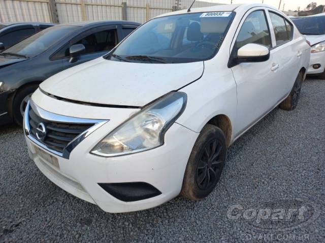 2019 NISSAN VERSA 