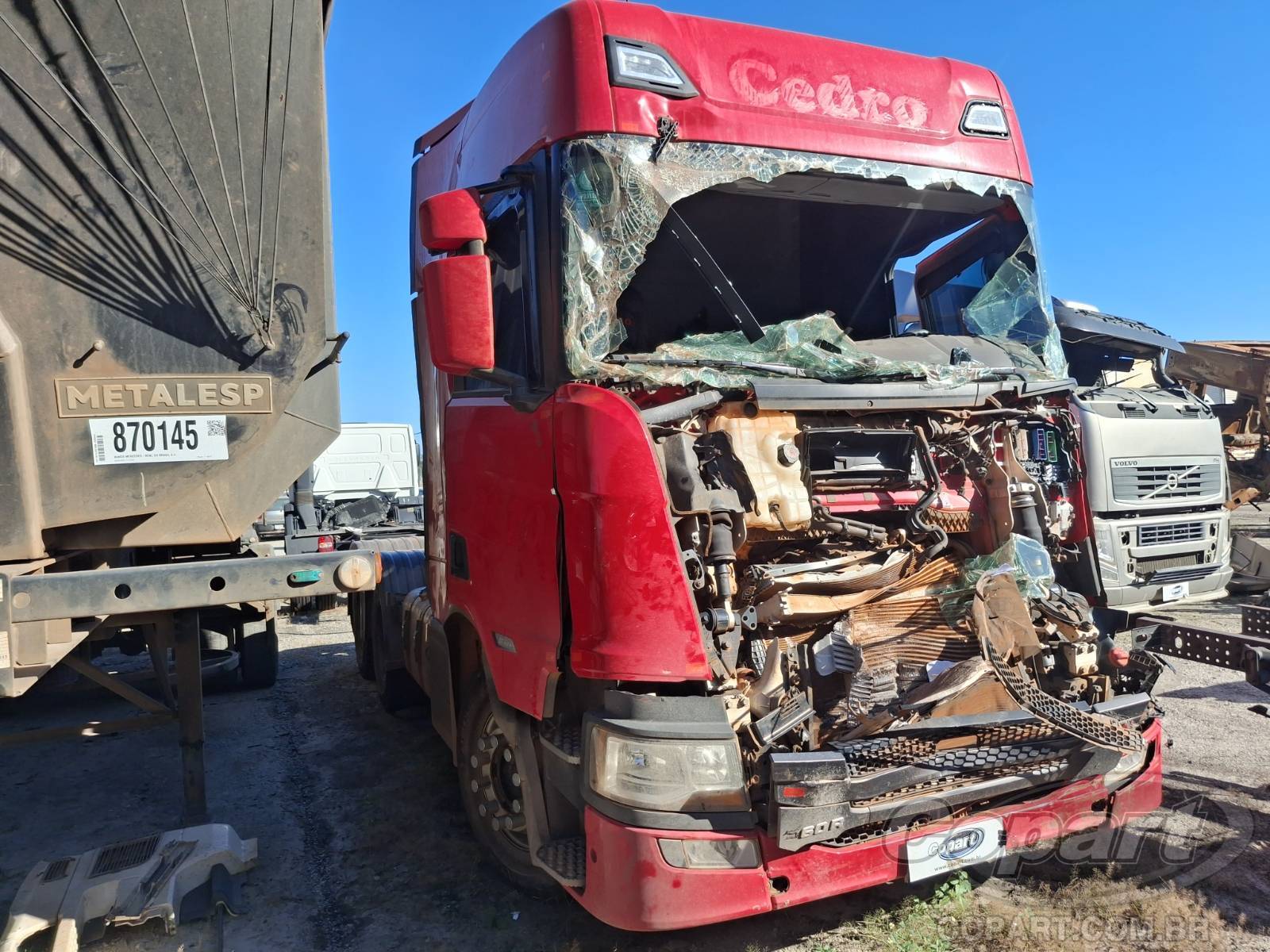 Scania R 560 2024 Caminhão Médio Monta Colisão