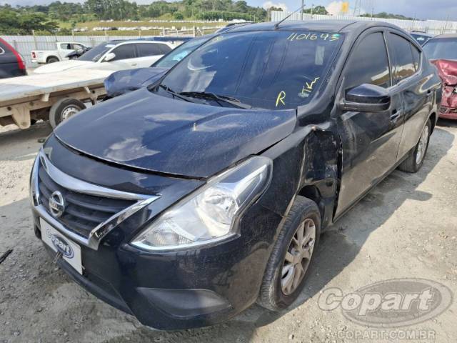 2017 NISSAN VERSA 