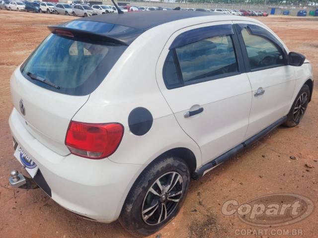 2016 VOLKSWAGEN GOL 