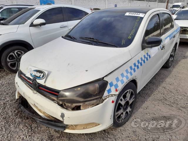 2016 VOLKSWAGEN VOYAGE 