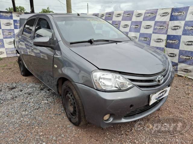 2016 TOYOTA ETIOS SEDA 