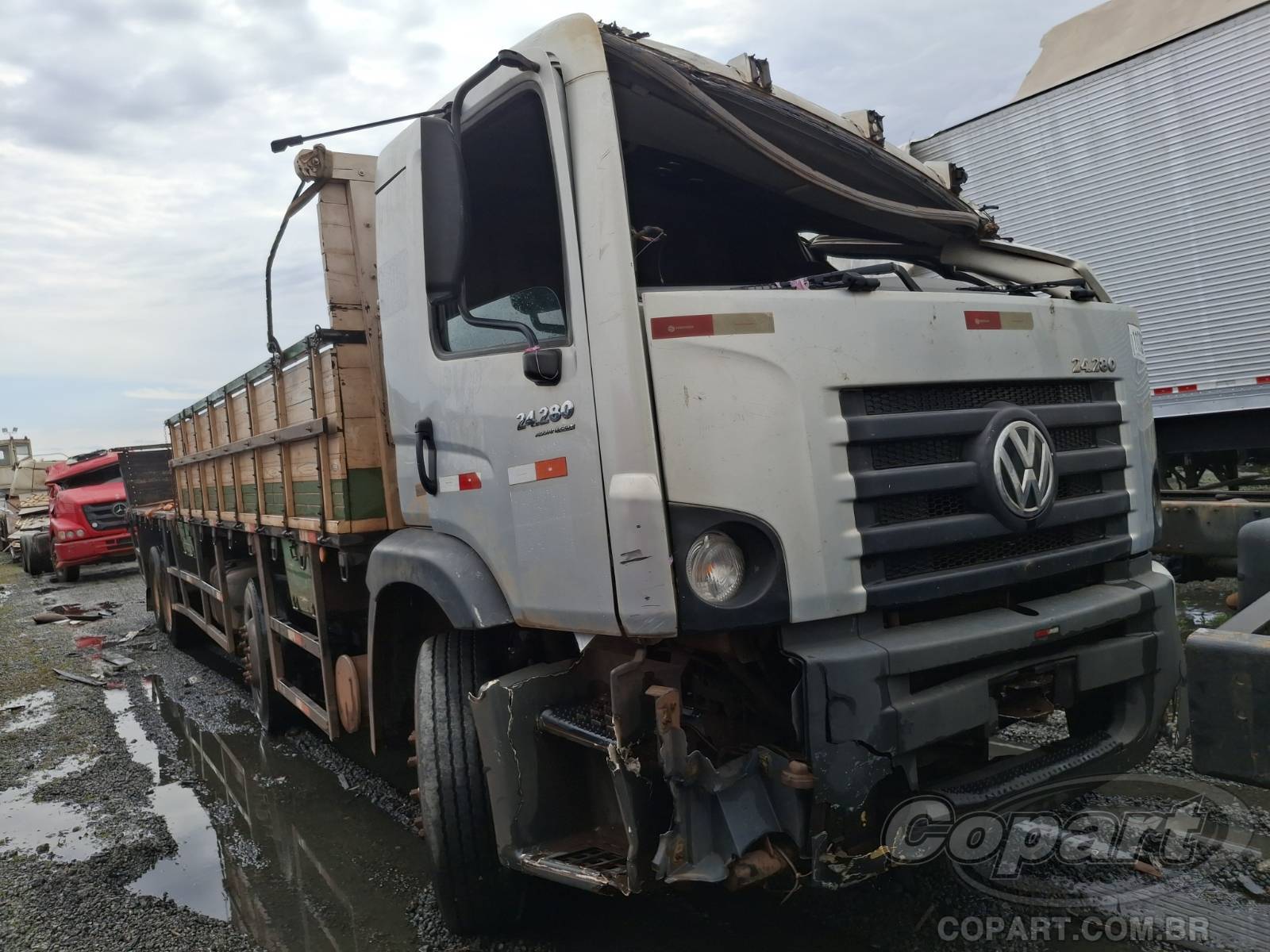 Veículo VOLKSWAGEN Volkswagen Volkswagen Constellation 24.280 6.9 I6 2015 2015 em leilão