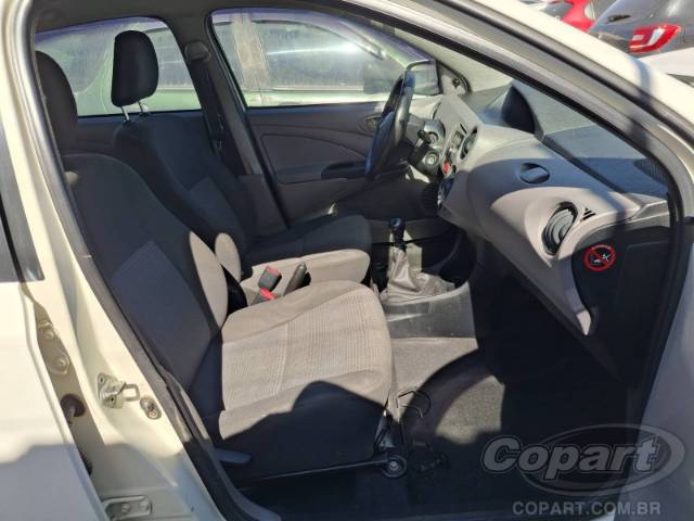 2013 TOYOTA ETIOS SEDA 