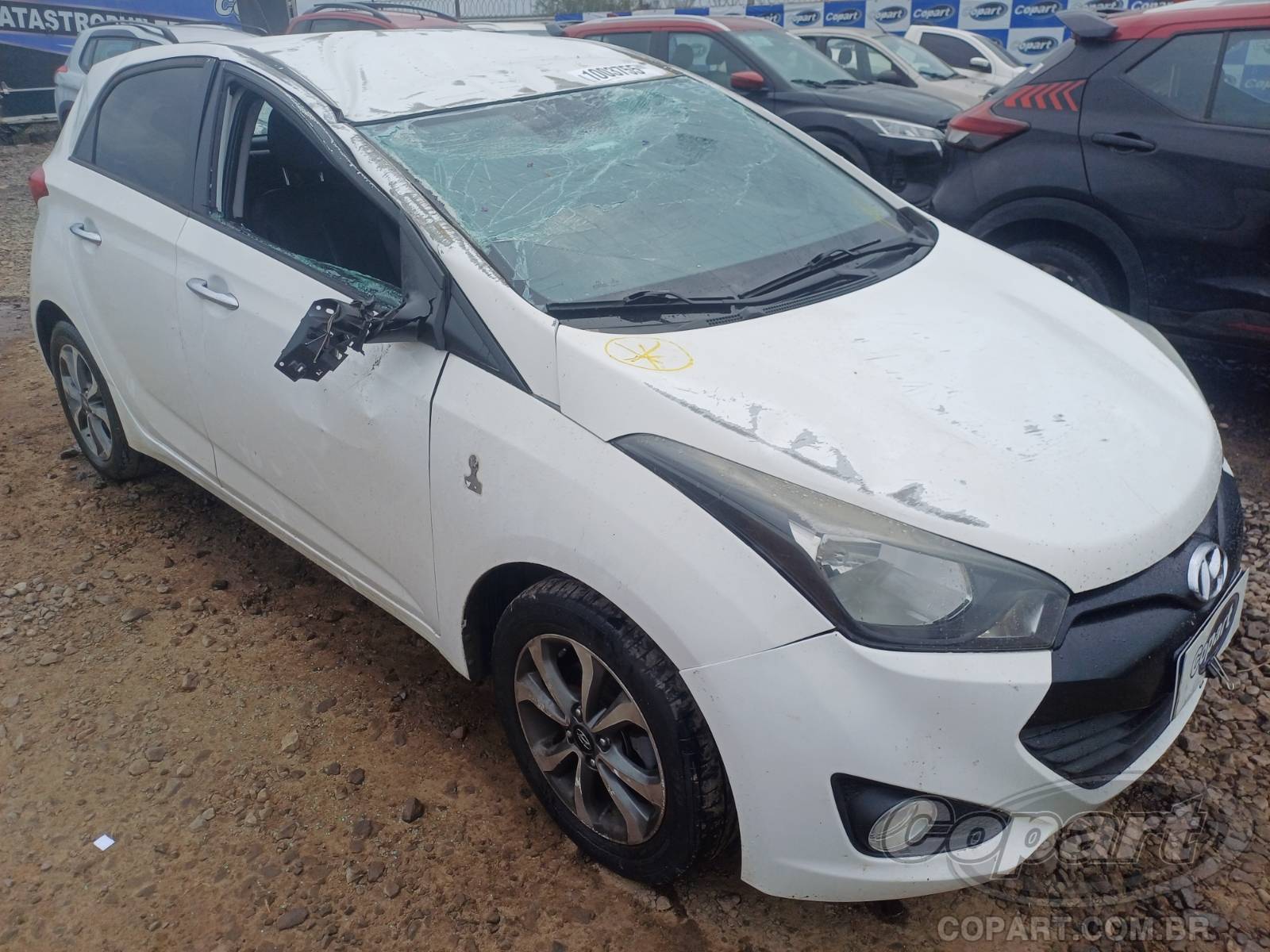 Veículo Hyundai HB20 HYUNDAI HB20 Comfort 1.6 16V CVVT 2015 Colisão 2015 em leilão