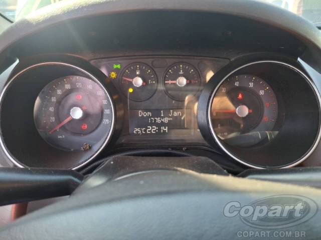 2013 FIAT PUNTO 
