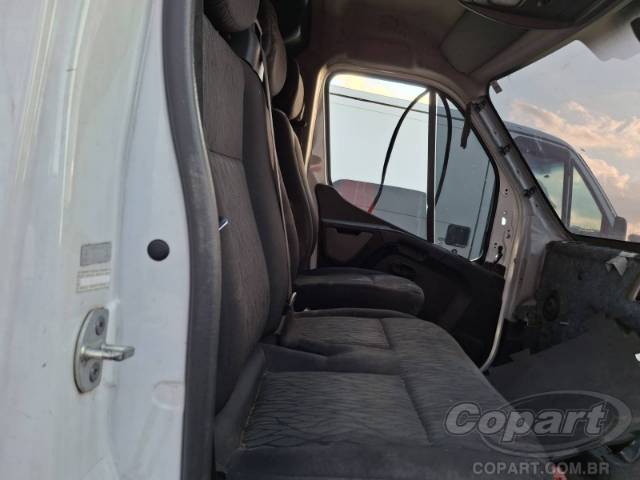 2023 RENAULT MASTER FURGAO 