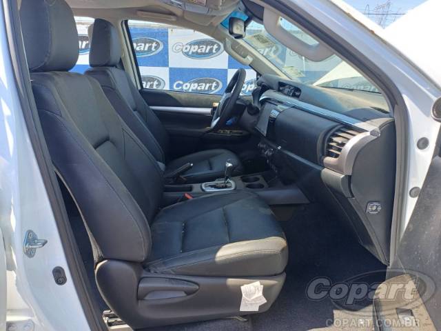 2025 TOYOTA HILUX CD 