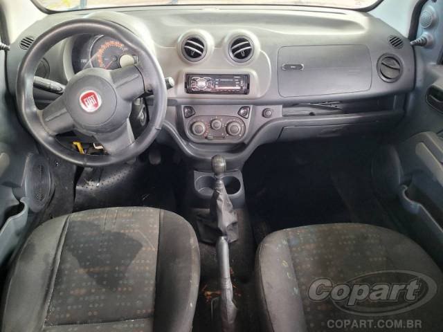 2015 FIAT UNO 