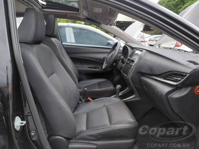 2023 TOYOTA YARIS SEDA 