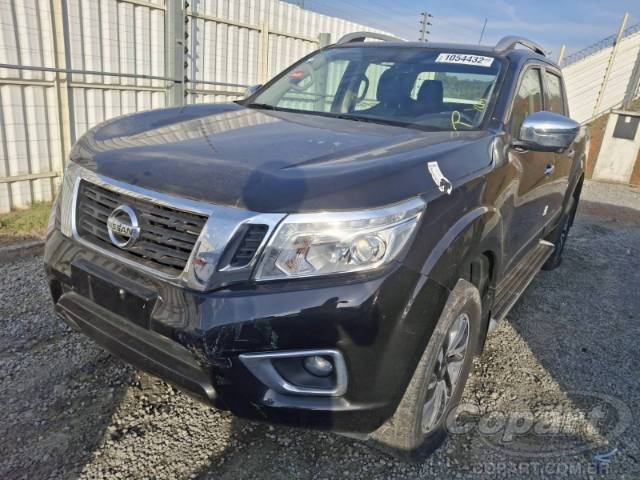2022 NISSAN FRONTIER CD 