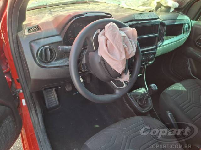 2025 FIAT STRADA 