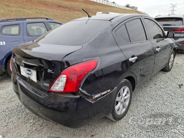 2014 NISSAN VERSA 