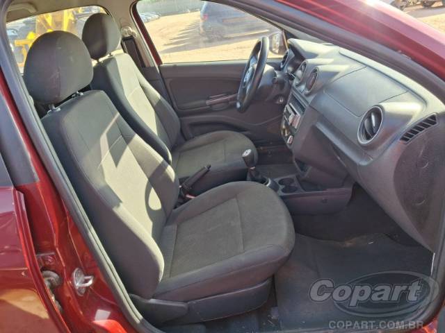 2013 VOLKSWAGEN VOYAGE 