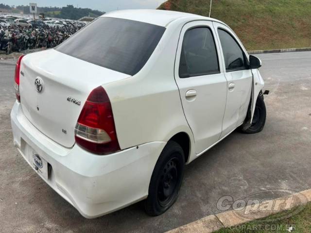 2020 TOYOTA ETIOS SEDA 