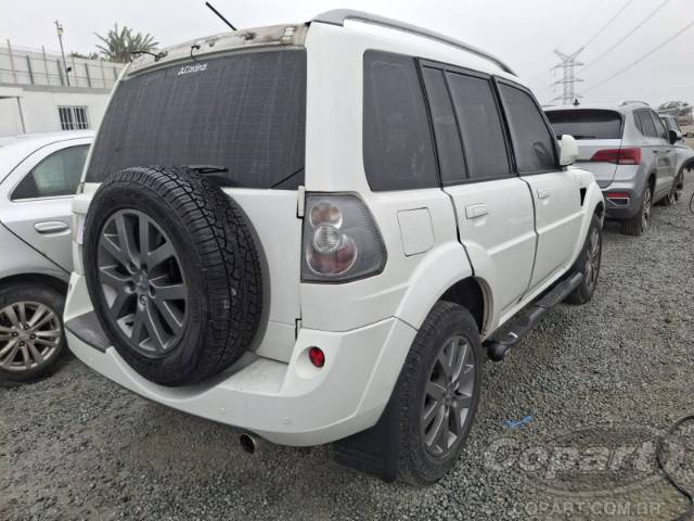 2015 MITSUBISHI PAJERO TR4 