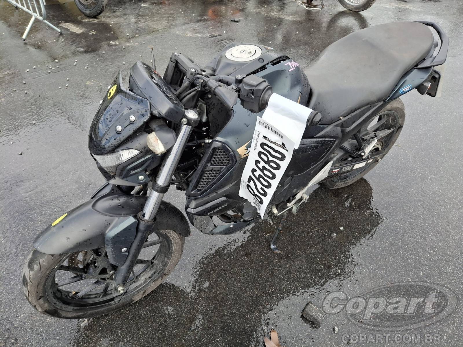 Foto 2: 2025 YAMAHA FZ15