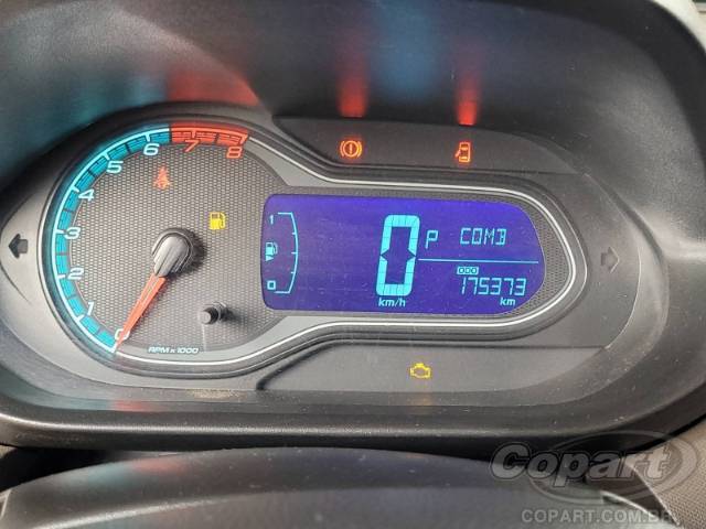 2016 CHEVROLET PRISMA 