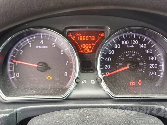2014 NISSAN VERSA 