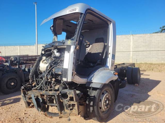2014 FORD CARGO 1319 