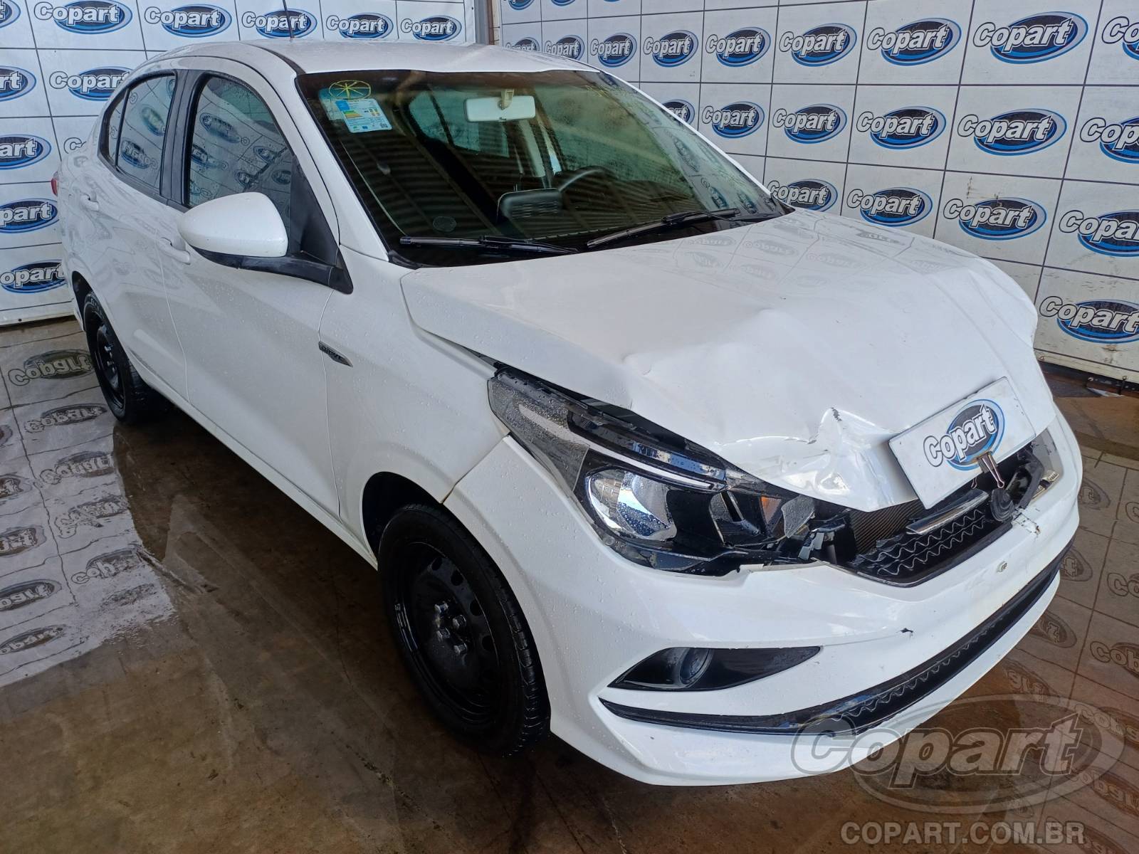 Veículo Fiat Cronos Fiat Cronos Drive 1.3 Firefly 2019 Colisão Média Monta 2019 em leilão