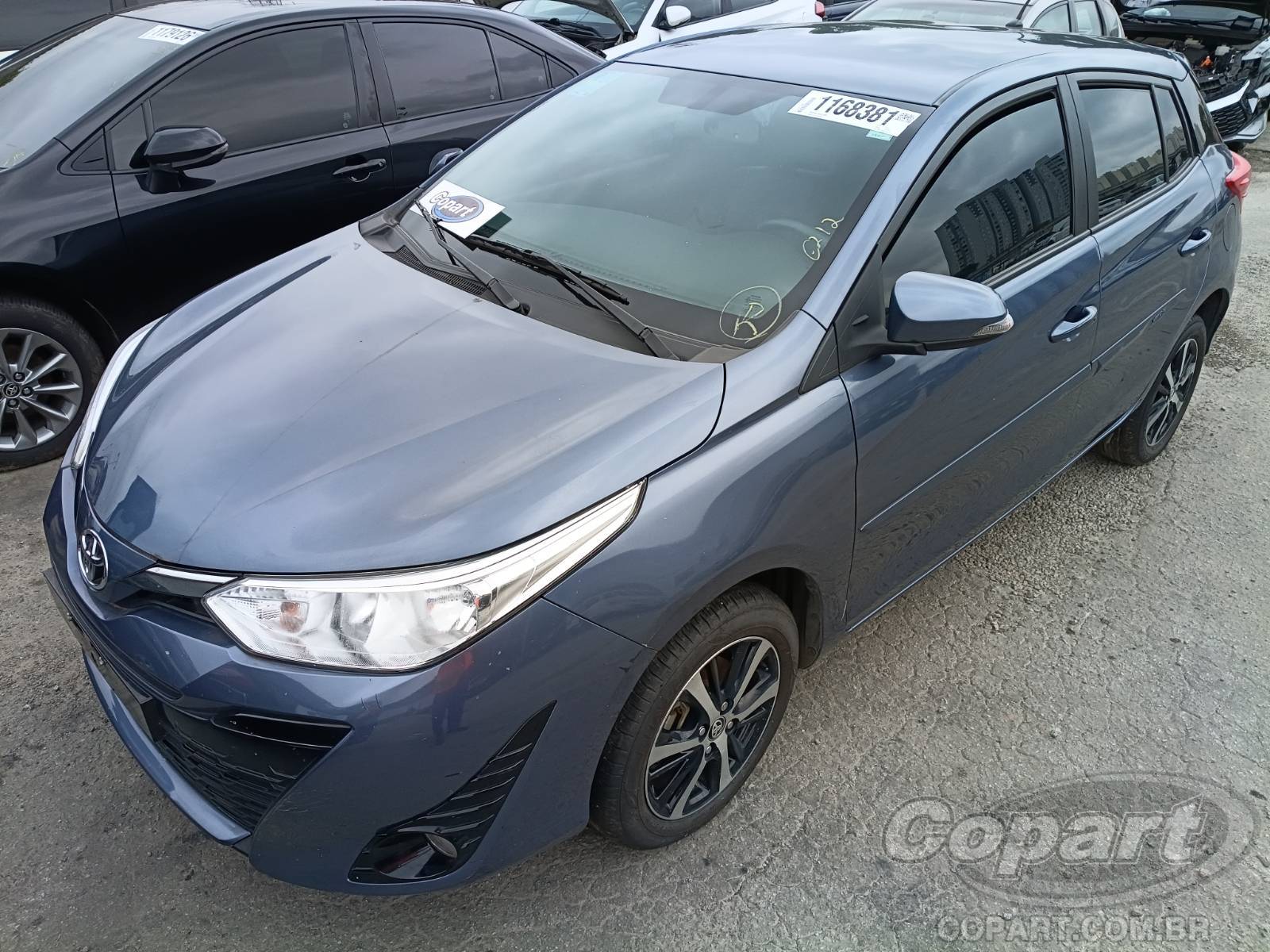 Foto 2: 2019 TOYOTA YARIS