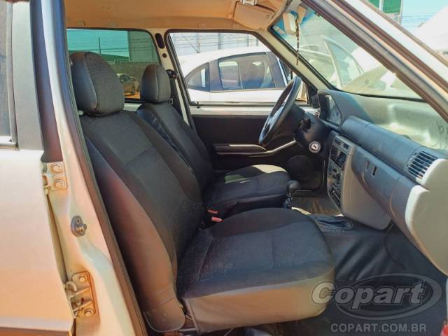 2013 FIAT UNO 